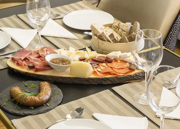 بيت ضيافة Predicados Do Douro Palace 4*