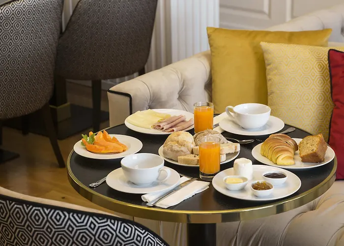 杜罗宫普里蒂卡多斯旅馆 招待所 4*